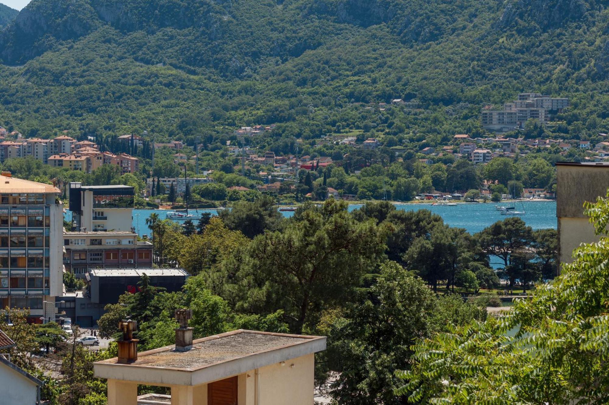 Apartments Los Olivos Kotor Exterior foto