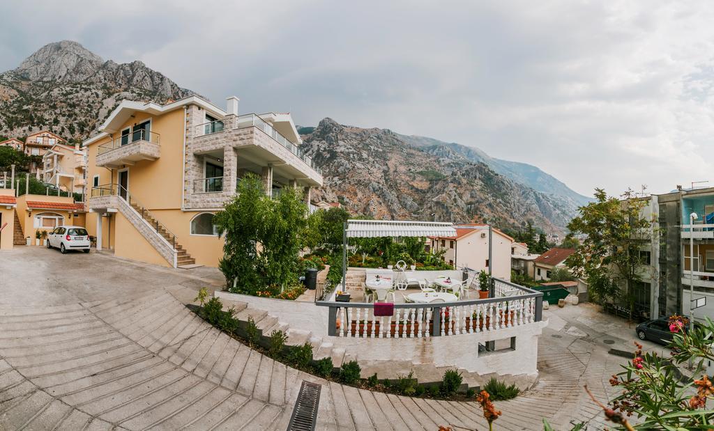 Apartments Los Olivos Kotor Exterior foto